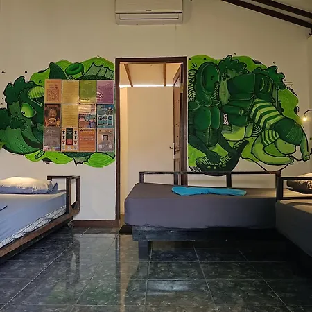 Gili Beach Bum Hostel-2